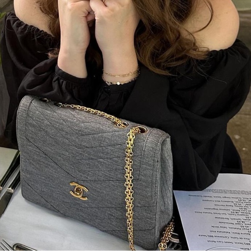Chanel gray jersey quilted Chevron square flap bag Purse 1980s Rare